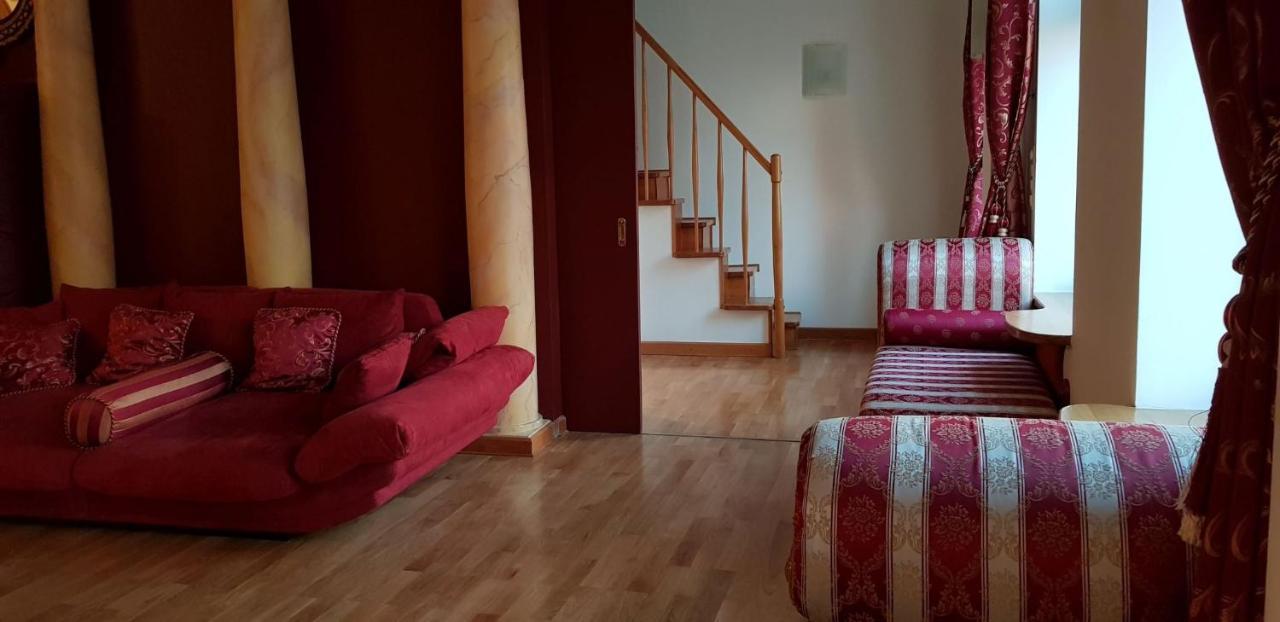 Unique Luxury Studio On Market Square Lägenhet Wrocław Exteriör bild